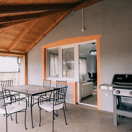 Tulip Guest House I. Palic Ngoại thất bức ảnh