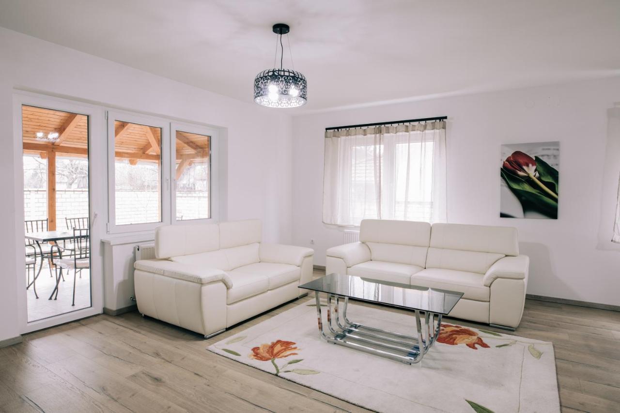 Tulip Guest House I. Palic Ngoại thất bức ảnh